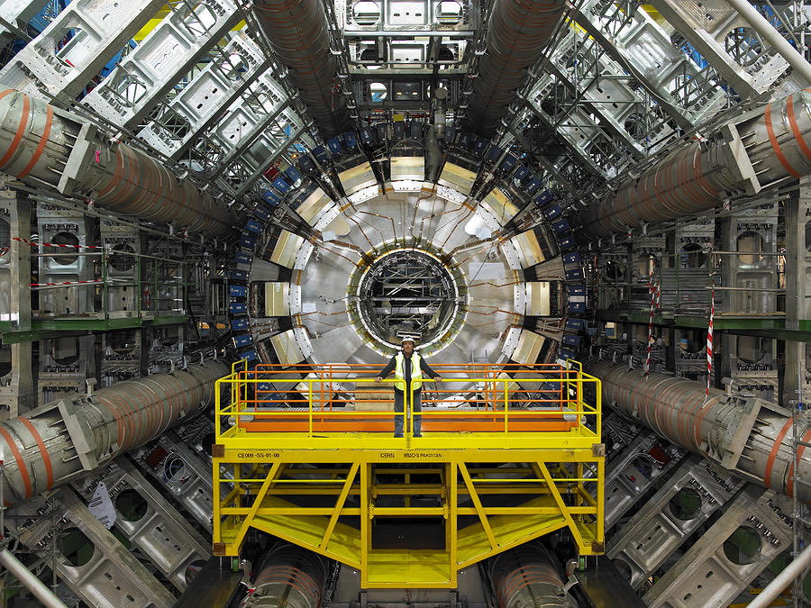 Monkeybissuness's tweet photo. Every 25 nanoseconds, CERN smashes matter apart. 40 million times a second. And they want you to believe nothing interesting is happening down there. https://t.co/ibn5HKOVlx