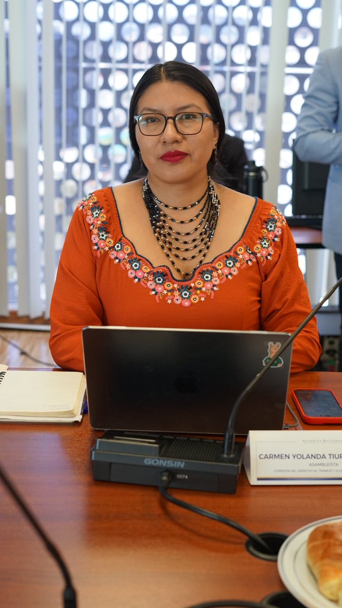 Comisión del Derecho al Trabajo y Seguridad Social tweet media