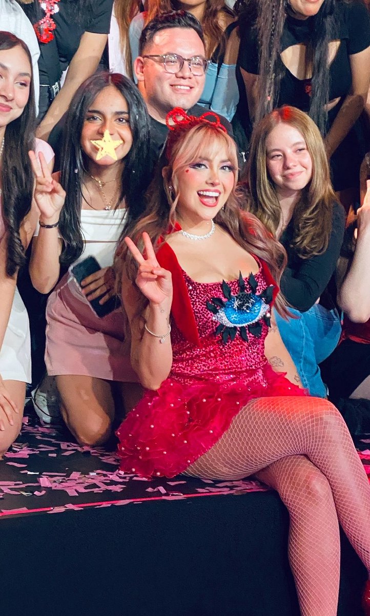 hotkeiis Lvs Ari 🍓🐇 tweet media