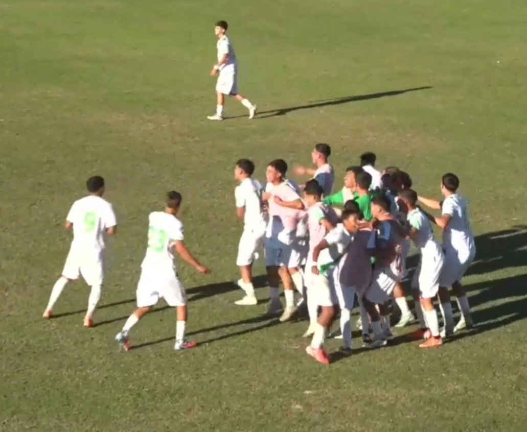 TRIUNFAZO DE LA RESERVA DE #BANFIELD EN EL CLÁSICO ANTE #LANUS!!!
1 A 0 CON GOL DE JERE ACOSTA JUGANDO CASI TODO EL ST CON UN JUGADOR MENOS...