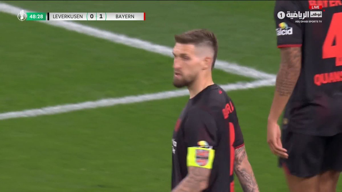 بـ براعة شديدة .. أندريتش مدافع باير ليفركوزن يمنع هدف محقق لـ بايرن ميونيخ 
