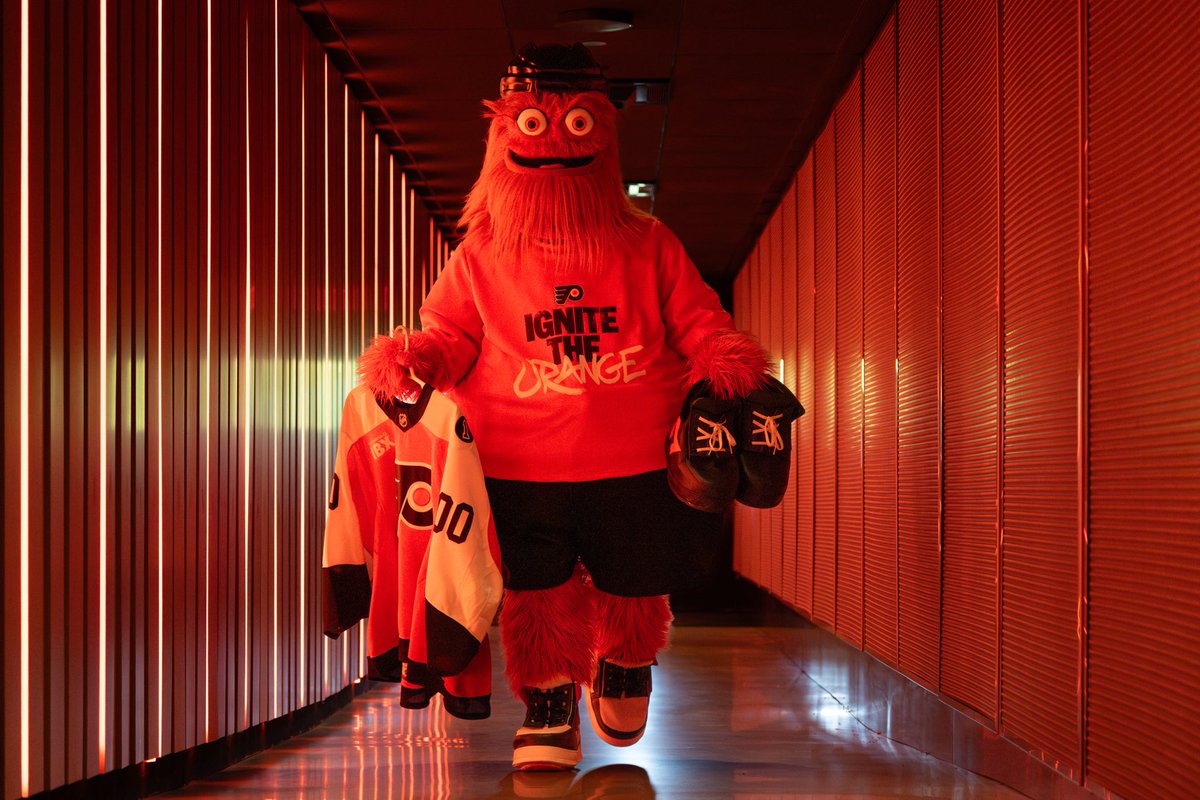 Gritty tweet media