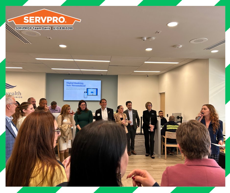 ✅ At SERVPRO Team Davis, we love celebrating grand openings and ribbon cuttings for business in the Lehigh Valley, especially when they are only 1 minute from our office! Congratulations to the team at First Commonwealth Federal Credit Union on their new Hanover Avenue location!