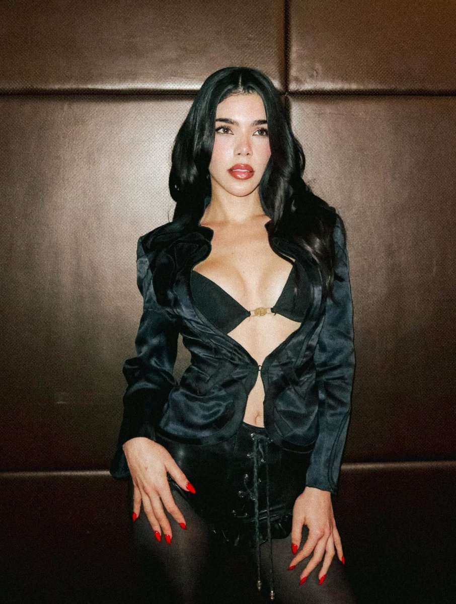 Kenia Os Updates tweet media