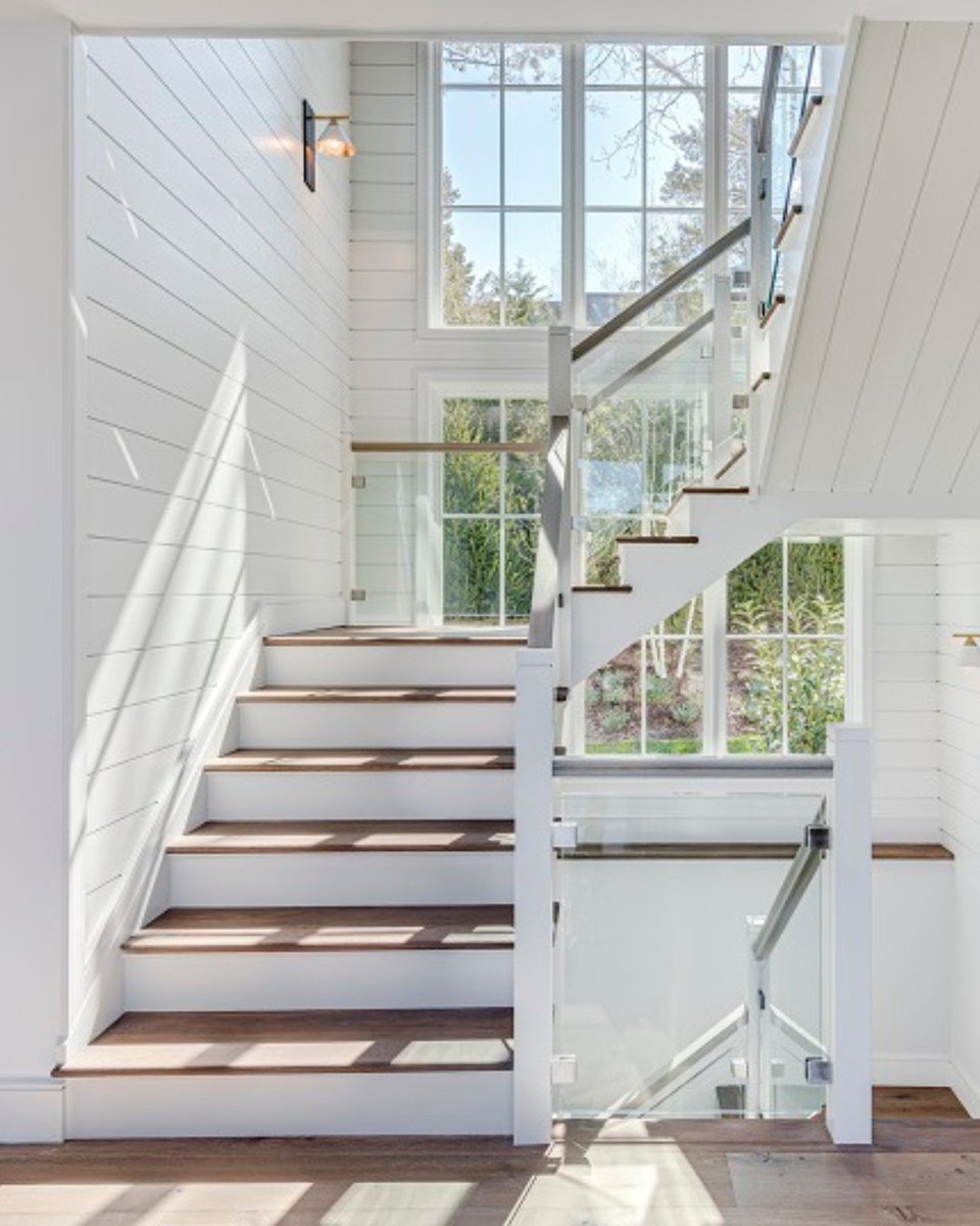 Yankee Barn Homes tweet media