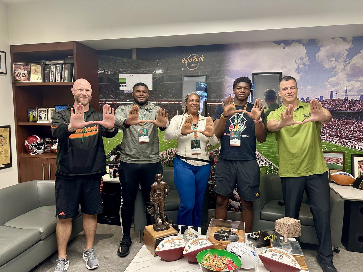 DavidFranklin #TrenchWork tweet media