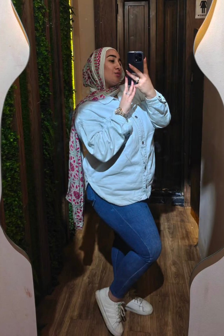 hager🍒🌹 tweet media