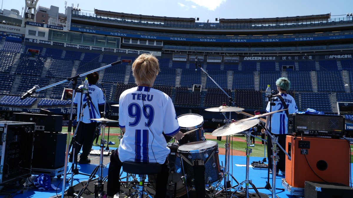 This is LAST tweet media