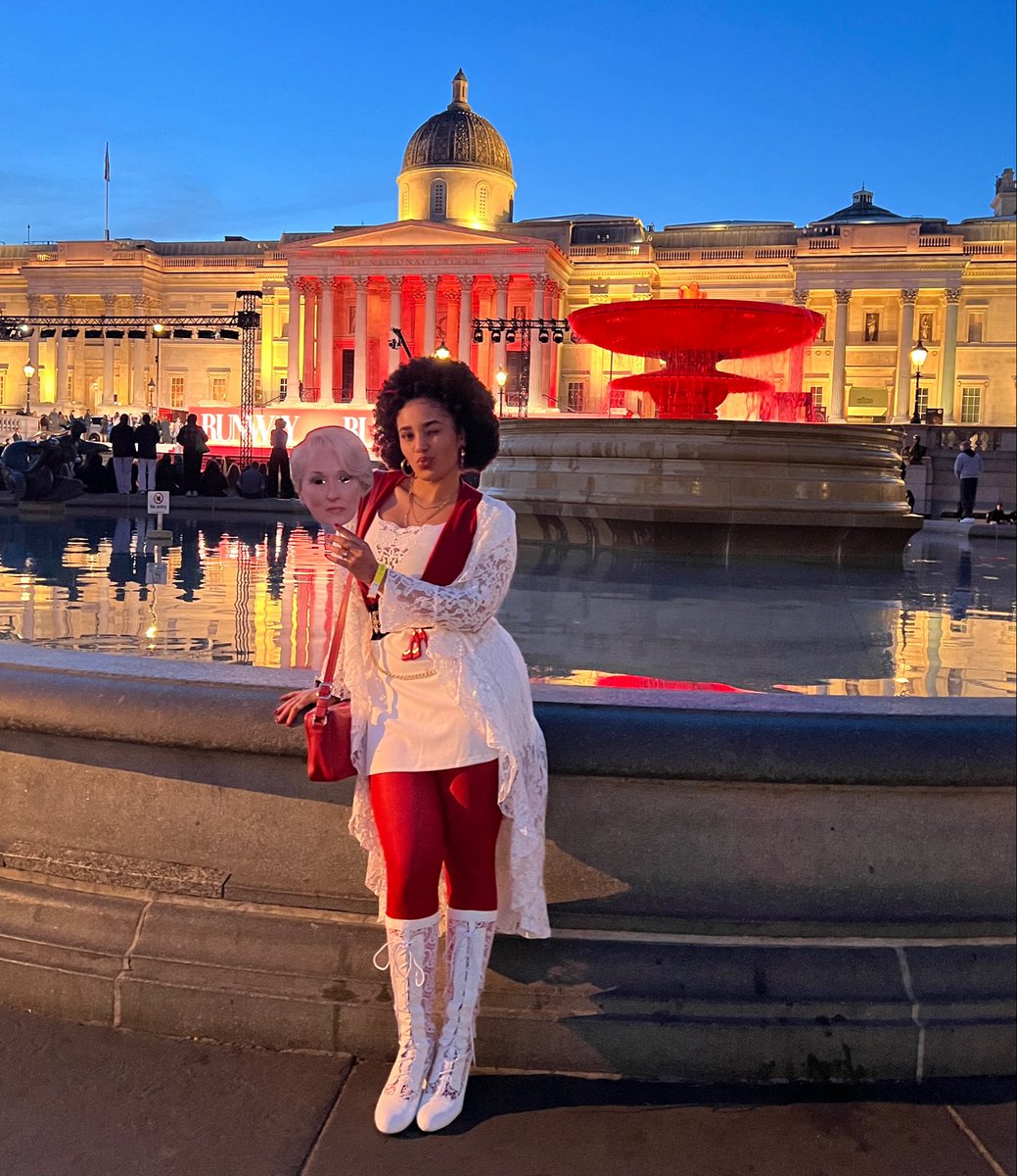 vi💋🐆𐚁 miranda priestly’s husband tweet media