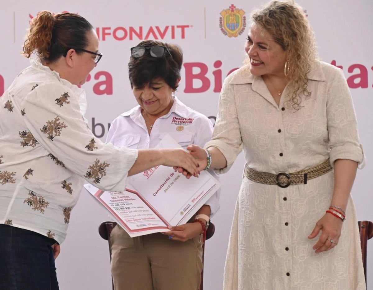 LoDelDia1's tweet image. #Noticias #Estatal I Respalda Gobierno de Veracruz entrega de 91 viviendas en Coatzacoalcos

lodeldia.com/noticias/estat…

@GobiernoVer  @rocionahle