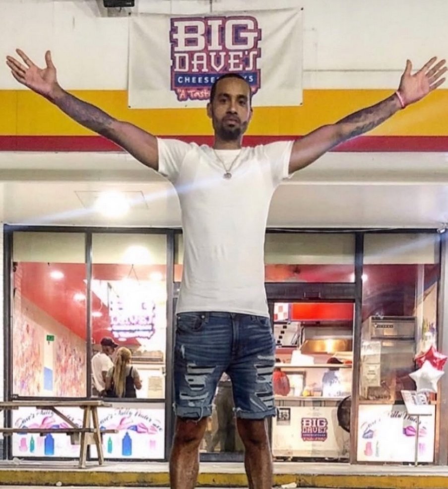 suttonsroller's tweet image. Pinky Cole fighting meat rumors while her husband runs a whole CHEESESTEAK restaurant. #RHOA