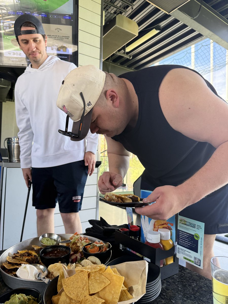 Barstool Spring Break tweet media