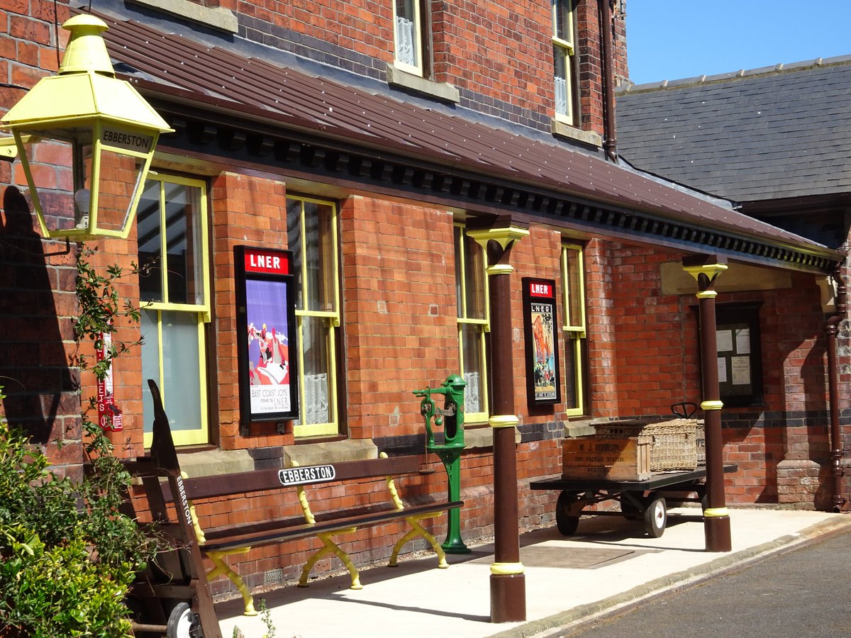 NRHAwd's tweet photo. A reminder that submissions to this year's NRHAs must be received by Thursday April 30th!  The scheme recognizes excellence in the conservation of railway heritage in the United Kingdom, the Isle of Man  and the Republic of Ireland.  See https://t.co/3NqMAzHjEo for full details https://t.co/ABlMnyalJ5