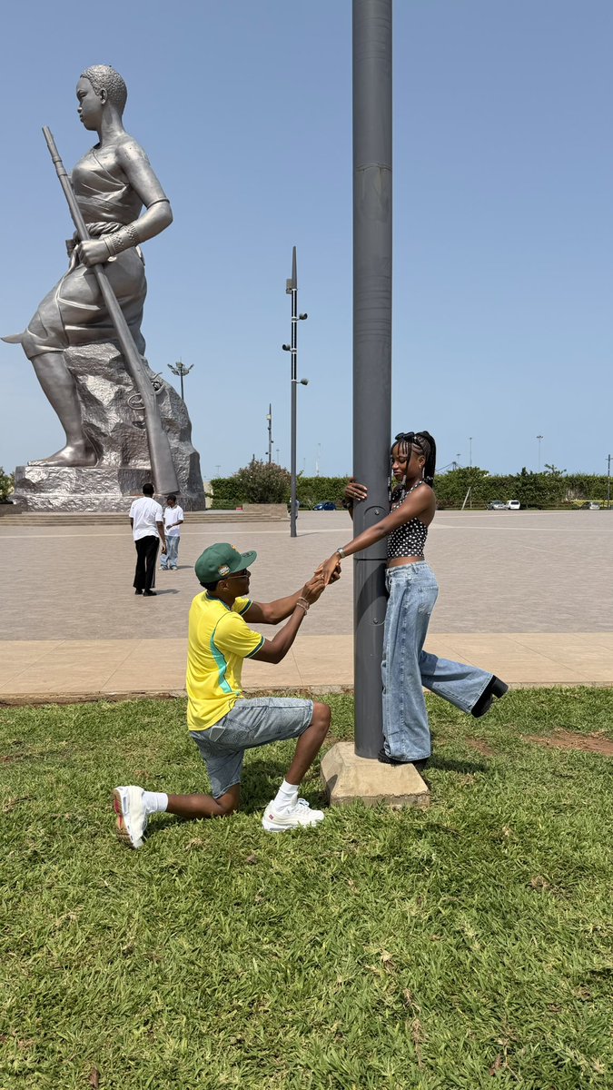 ÅŸ0𝕸Į𝕯Ē💜👟 tweet media