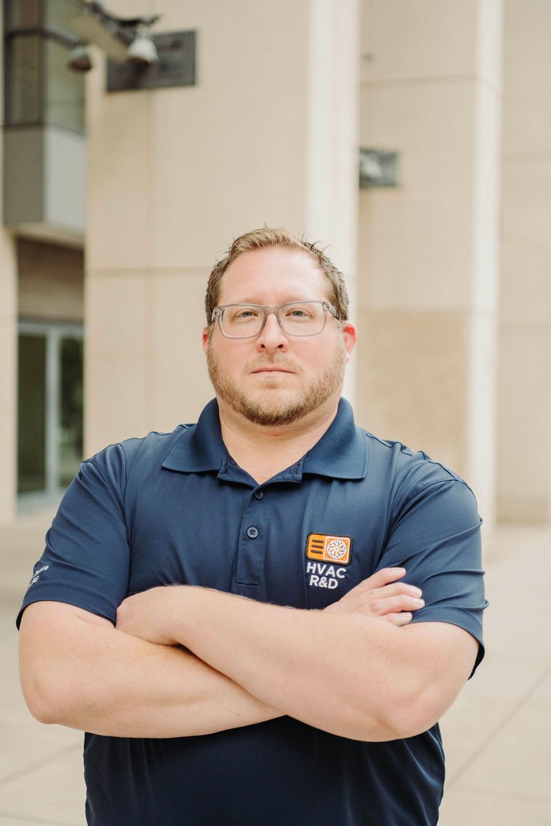 hvacrnd's tweet image. Stop guessing, start diagnosing. 🧠⚡️

Inverter tech is the future, but confidence drives adoption. #RaceToTheFace: sell solutions, not boxes.

Who owns training in your market?

Listen now: hvacrnd.com/where-to-liste…

#TradeCrew #HVAC #Inverter #Efficiency