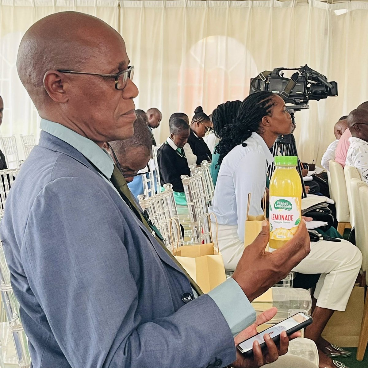 BuanOfficial's tweet photo. BUAN yesterday hosted a Stakeholder Engagement Forum in Francistown, bringing together farmers, youth, NGOs, educators, and students to discuss local challenges and opportunities. https://t.co/sE7Wn5gpJz