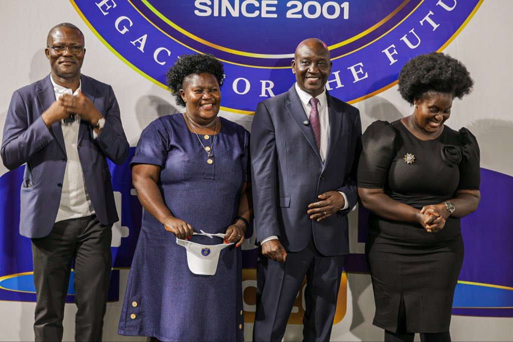 StMarysKitende tweet media