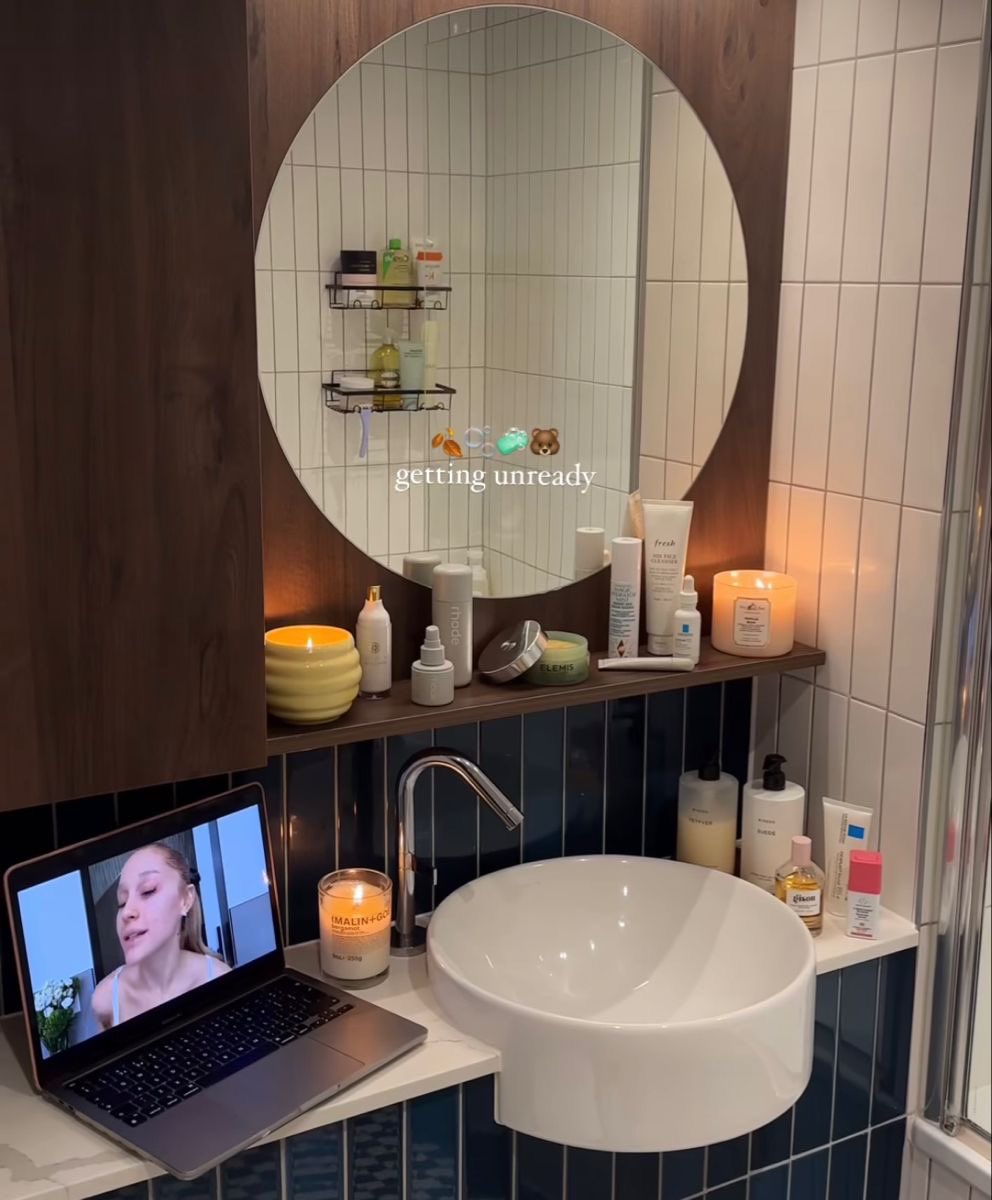 nyliava's tweet photo. night routine check. https://t.co/lPceYUc9I0