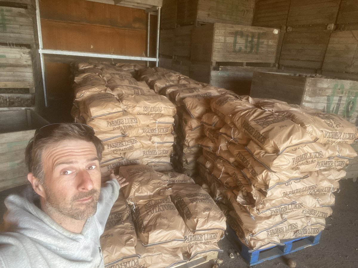 Farmer Luke 🥔 tweet media