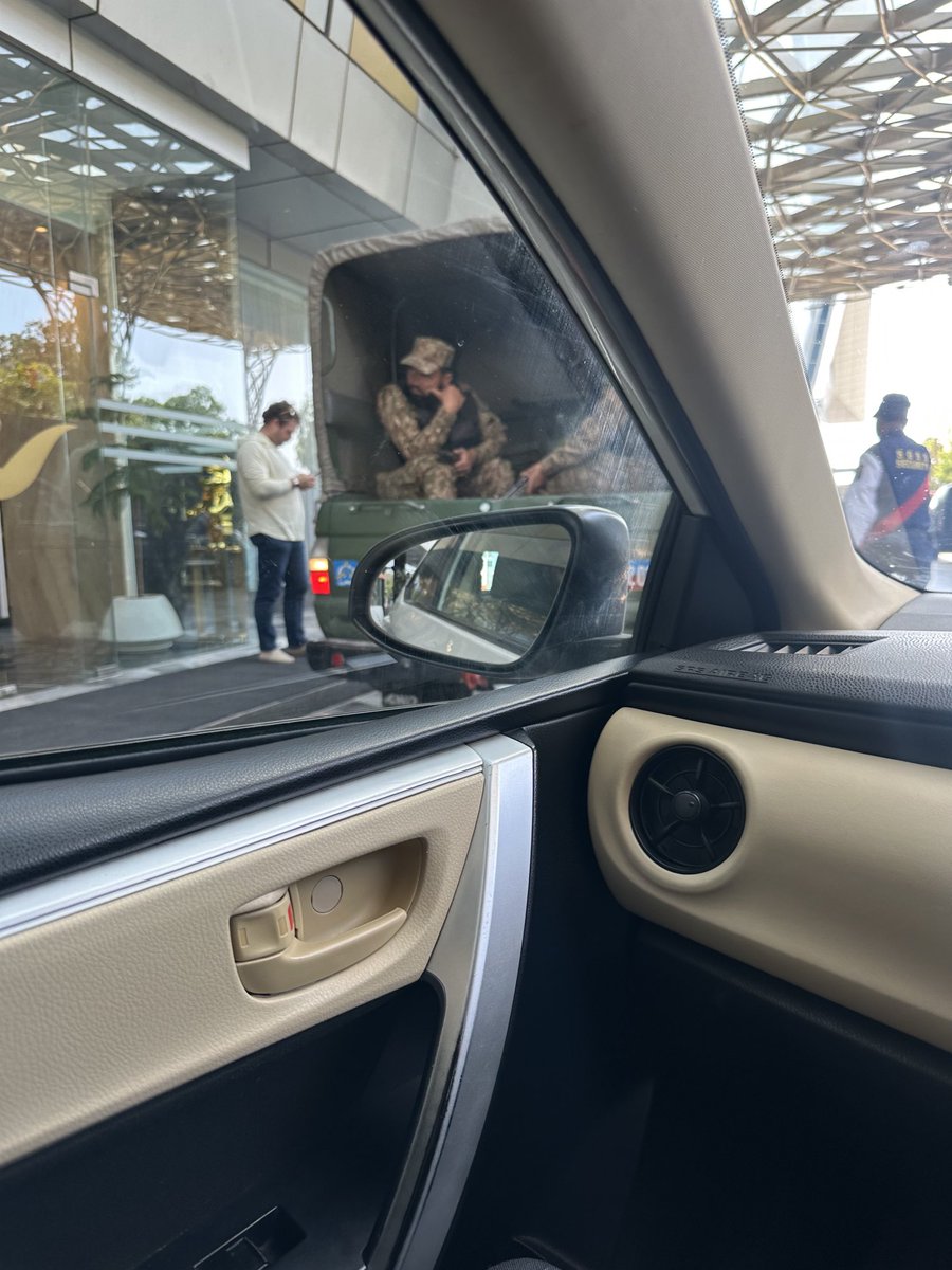 Faseeh Mangi tweet media