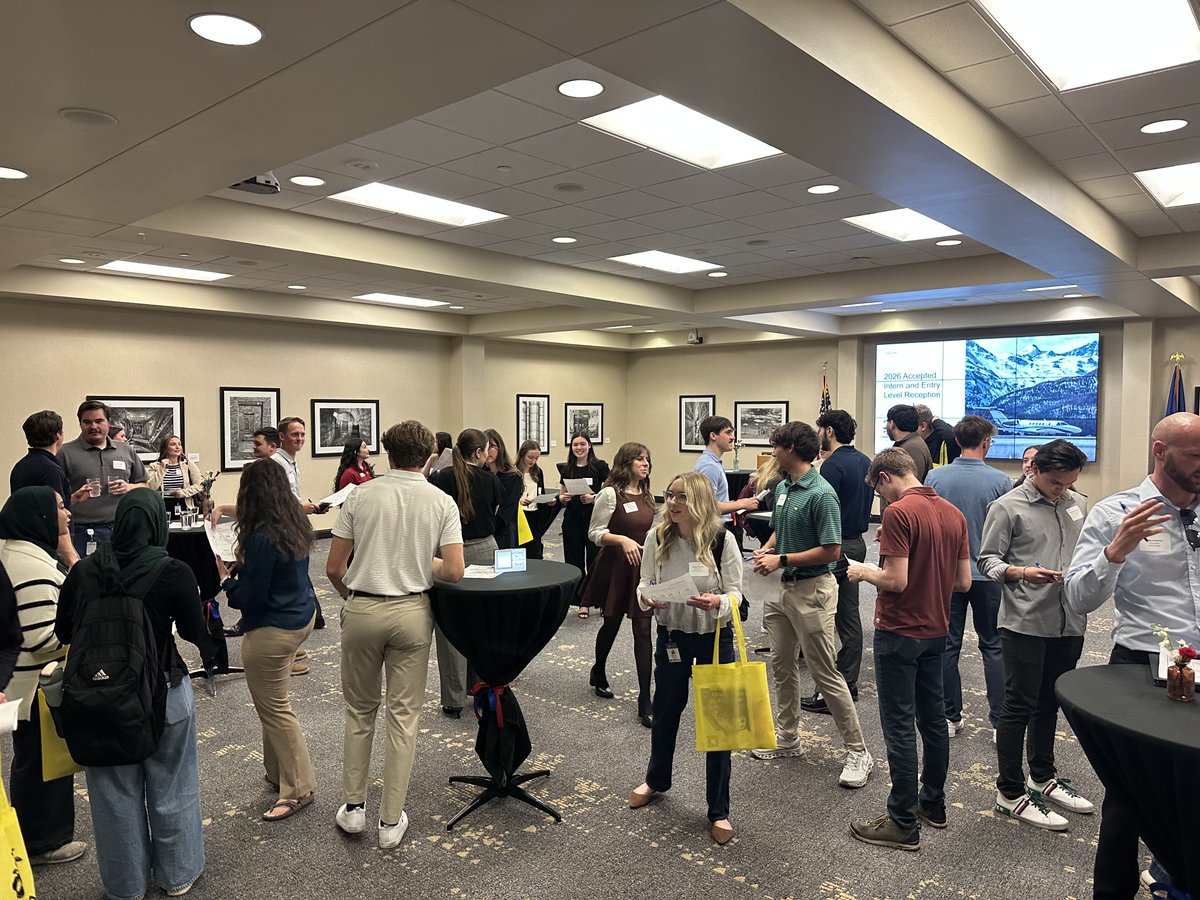 WSUEngineering's tweet photo. Earlier this week, @TextronAviation  hosted their Summer Internship Reception on campus. With nearly 90 Wichita State students interning with Textron this summer, many are engineering students. Congratulations to the 2026 Textron interns🎉!

 #ShockersUp #CoE #WSUengineering https://t.co/unDvMF8iPN