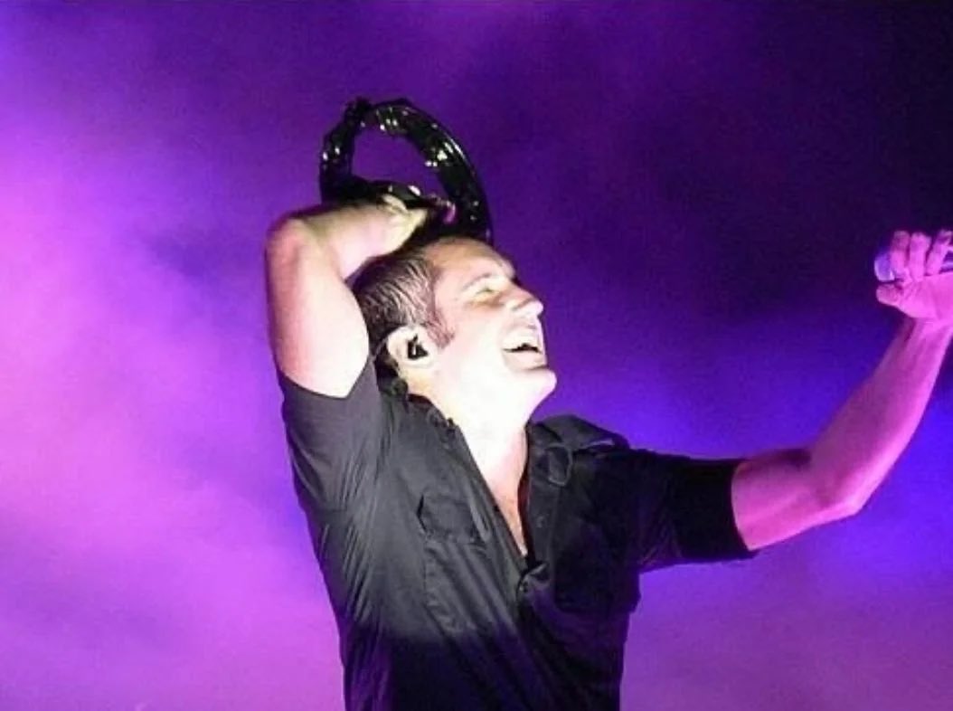 Trent Reznor &amp; his infamous Tambourine - 2008/2007