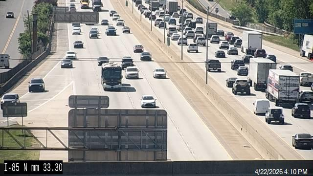 𝐂𝐡𝐚𝐫𝐥𝐨𝐭𝐭𝐞 𝐓𝐫𝐚𝐟𝐟𝐢𝐜𝐆𝐮𝐲 tweet media