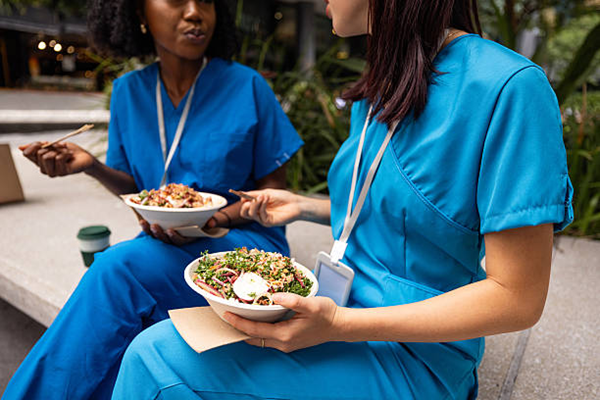 CarleHealth's tweet photo. Carle Health is reducing food waste and environmental impact through smarter, more sustainable food practices benefiting patients, communities and the planet. Learn how this systemwide effort is making a difference: https://t.co/IGBD7kCCXW https://t.co/Np5Yt2yGq3