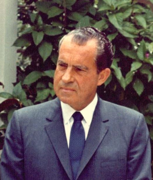 VietnamGear's tweet image. #OTD 1994 President Richard M. Nixon dies. Nixon was the 37th President of the United States of America and eventually ended America's huge military involvement in Vietnam.