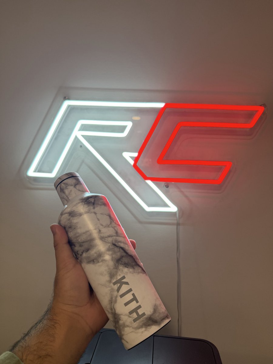 Shoutout <a href="/whop/">Whop</a>, my AM (idk bros twitter) and my brother <a href="/ultrarare/">Mitch</a> for showing me some love. 

My fiancé already called dibs on the water bottle, but loving the rest of the gear 😂 Yall are awesome! Thank you!!!