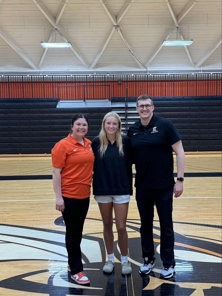 Georgia_Rein's tweet photo. After a great visit, I am so excited to share that I have received an offer to continue my academic and athletic career @KzooWBball!!! Thank you @BballCoachClark and staff!!! https://t.co/pJC2FIPK3J