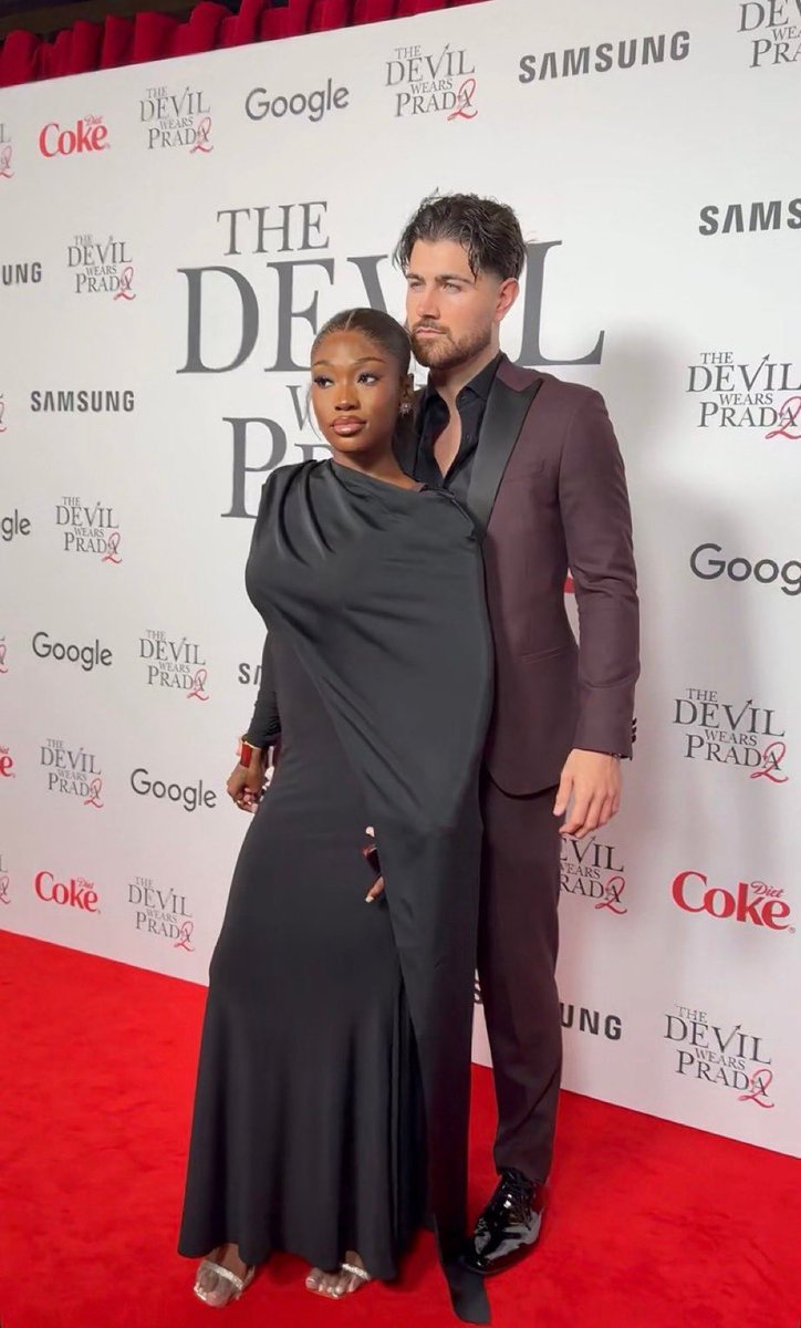 TrendshiftTea's tweet image. Leanne and Scott at the premiere of #Thedevilwearsprada 2 #Loveisland #Scottanne #LoveislandAllstars