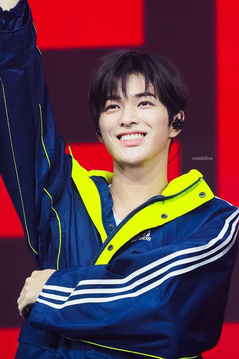 sunbliss_09's tweet photo. 260420
🔴🔴

#KEONHO #건호 #CORTIS #코르티스 https://t.co/Y4ota1p8bV
