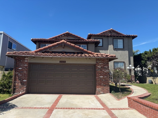 NovelRealtor's tweet photo. JUST SOLD! 🏠 https://t.co/Hy1q3tcTyr Novelette Witt navigated two failed buyer attempts and complex structural needs to close 1053 Stonebryn Dr at $1,149,000. Persistence gets results! See how we will get your home SOLD. #MorgenRE #SouthBay #Sold #HarborCity https://t.co/boMpwiQJFy