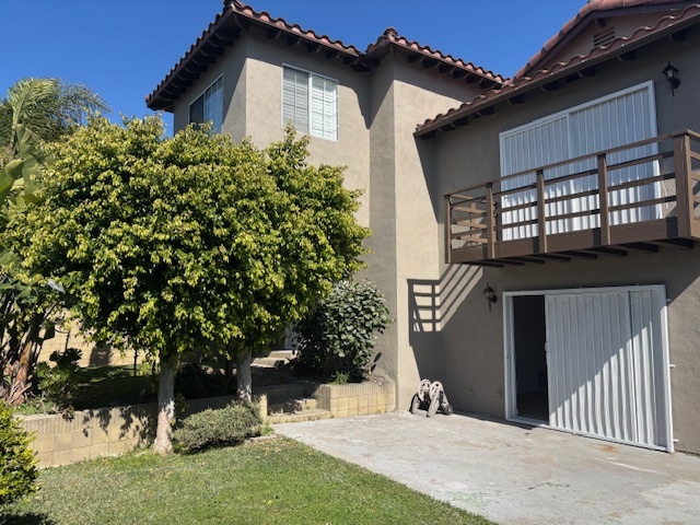 NovelRealtor's tweet photo. JUST SOLD! 🏠 https://t.co/Hy1q3tcTyr Novelette Witt navigated two failed buyer attempts and complex structural needs to close 1053 Stonebryn Dr at $1,149,000. Persistence gets results! See how we will get your home SOLD. #MorgenRE #SouthBay #Sold #HarborCity https://t.co/boMpwiQJFy