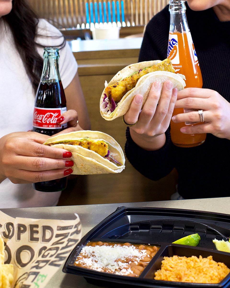 Baja Fresh tweet media