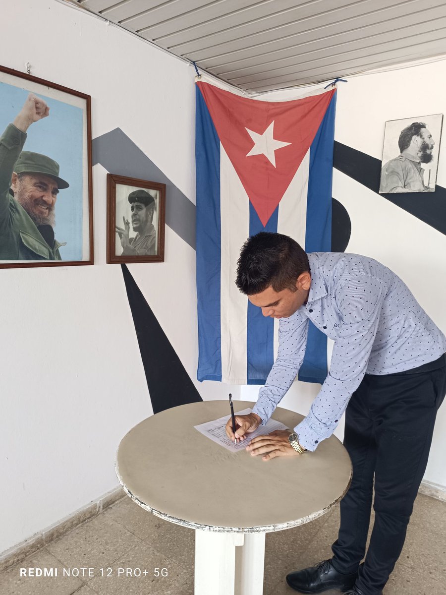 #LaPatriaSeDefiende e <a href="/IslazulV/">Islazul_Varadero</a> lo reafirma con #MiFirmaPorLaPatria .