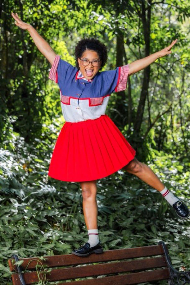 erika renault tweet media