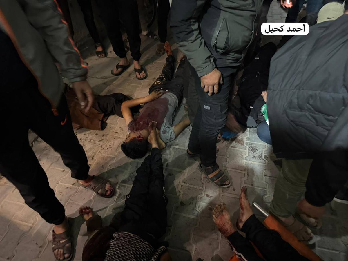 AnasAlSharif0's tweet photo. مصدر في مستشفى الشفاء: 5 شهداء بينهم 3 أطفال في غارة إسرائيلية على منطقة مشروع بيت لاهيا شمالي قطاع غزة https://t.co/vmzF1Vj52V
