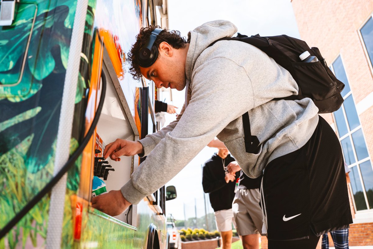 Wake Forest Football tweet media