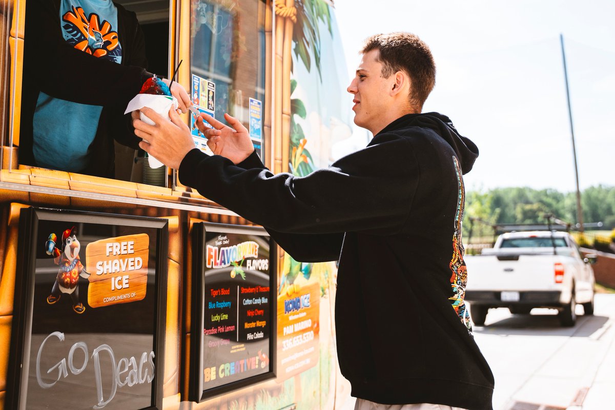 Wake Forest Football tweet media