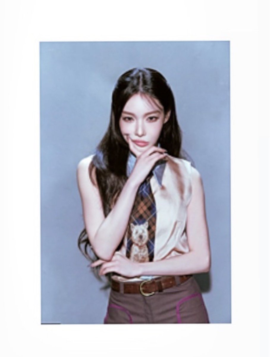 EVERYDAYCHUNGHA tweet media