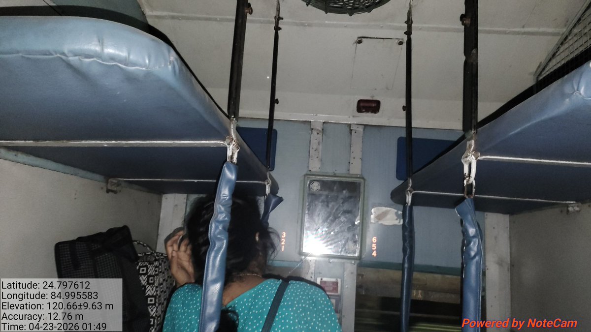 kajalsuklabjp's tweet photo. @RailMinIndia Sir, Bhagalpur (BGP) to Delhi (04061) No train, Coach No S3 full coach not working Fan &amp; Light. Date 22 April 2026, Midnight 1-54 am.
Plz Sir Do Something...
@PMOIndia @AshwiniVaishnaw https://t.co/91PHgAiK7t