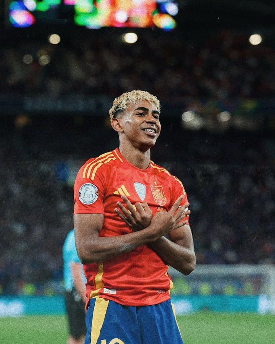 نايف tweet media