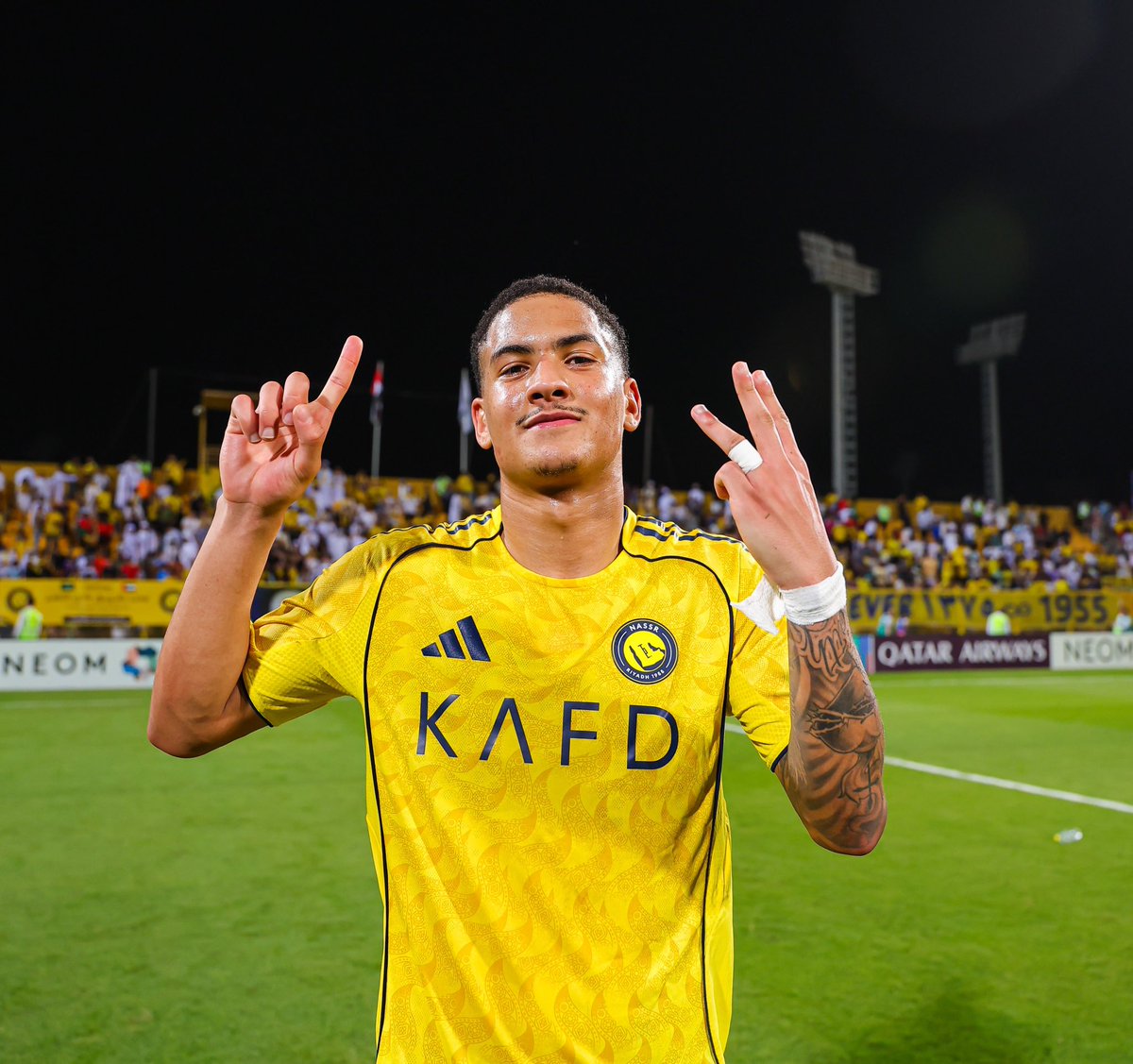 إنج سلطان tweet media