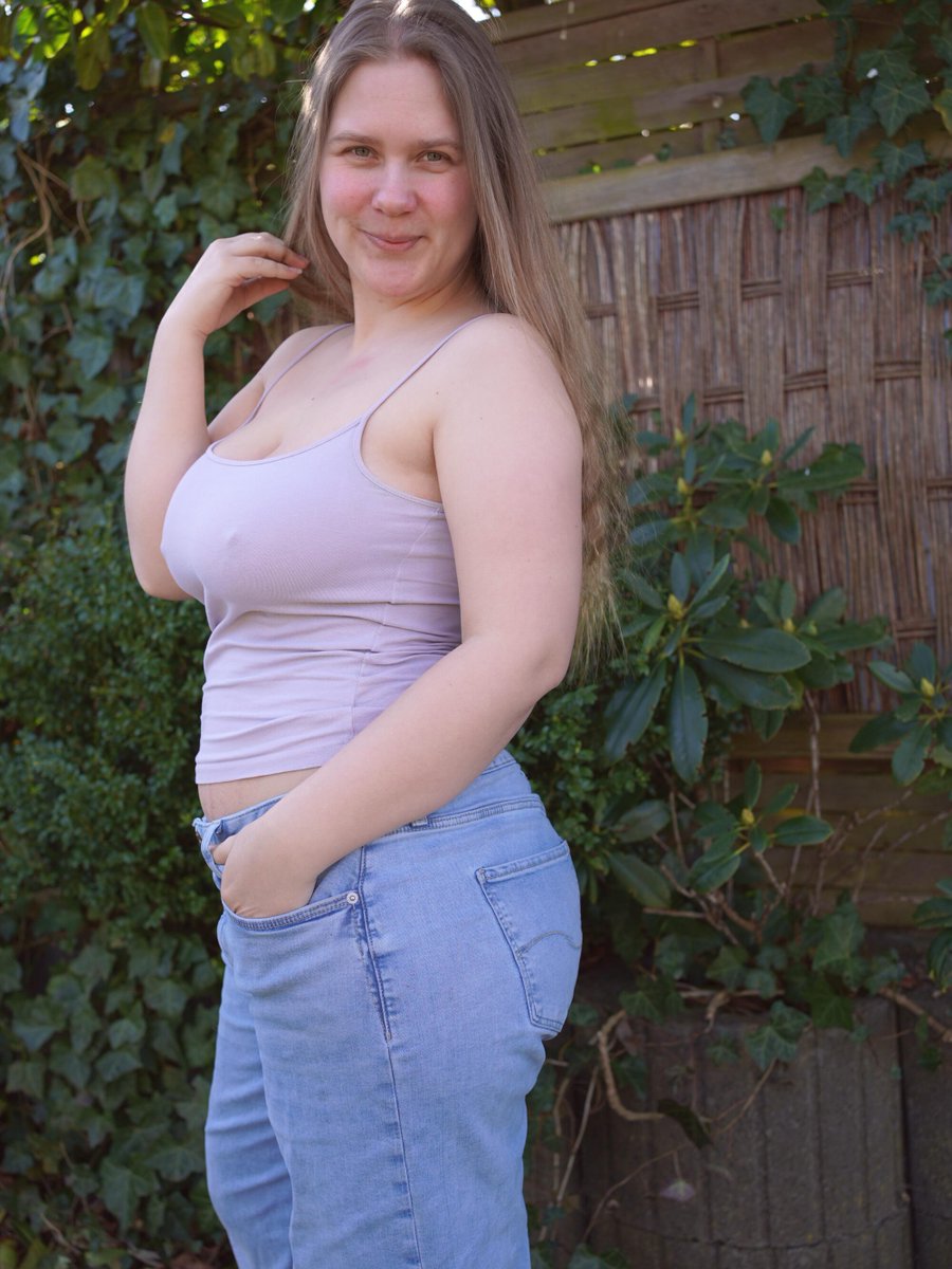 MajaMeerOfficial tweet media