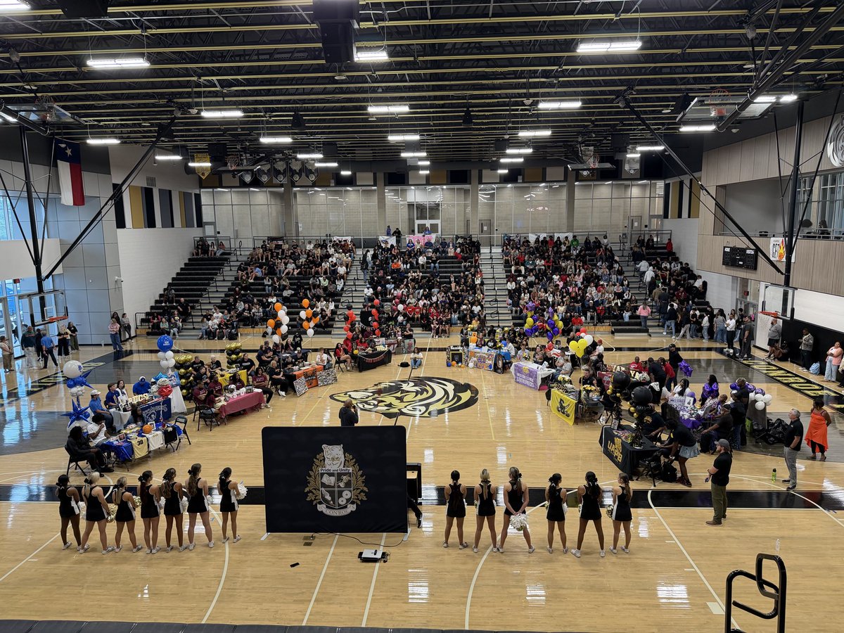 ConroeHigh Athletics tweet media