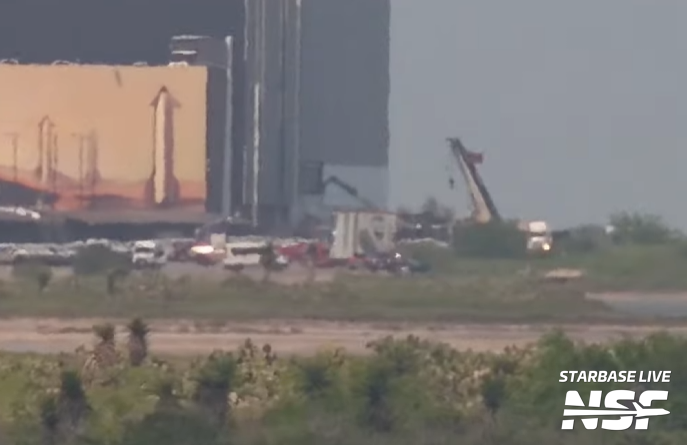 TrackingTheSB's tweet image. Parts for Pad 1's new OLM are starting to show up at Starbase.

Track Starbase Here: figma.com/design/2AvC161…
Join Our Discord Here: discord.gg/ZbrSYPzDAq

📸NSF | Starbase Live nsf.live/starbase

#Tracking #starship #Starbase #SpaceX