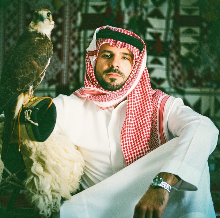#ميتروفيتش 
غيابه موجع
ليس لأنه هداف فقط..
بل لأنه كان أمانًا في اللحظات الصعبة..
وكان جوابًا حين تعجز الأسئلة..

<a href="/Alwaleed_Talal/">الوليد بن طلال</a>