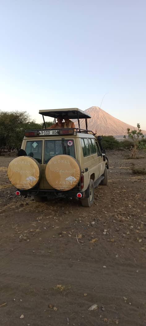 Worldsafariland's tweet image. Are you planning for an African safari trip? Let us discuss your next adventure trip to Tanzania and Kenya together to meet all your favorite requirements😊

We offer all types of adventure services in all parts of Tanzania’ s national parks e.g #Serengeti and Masai Mara in Kenya